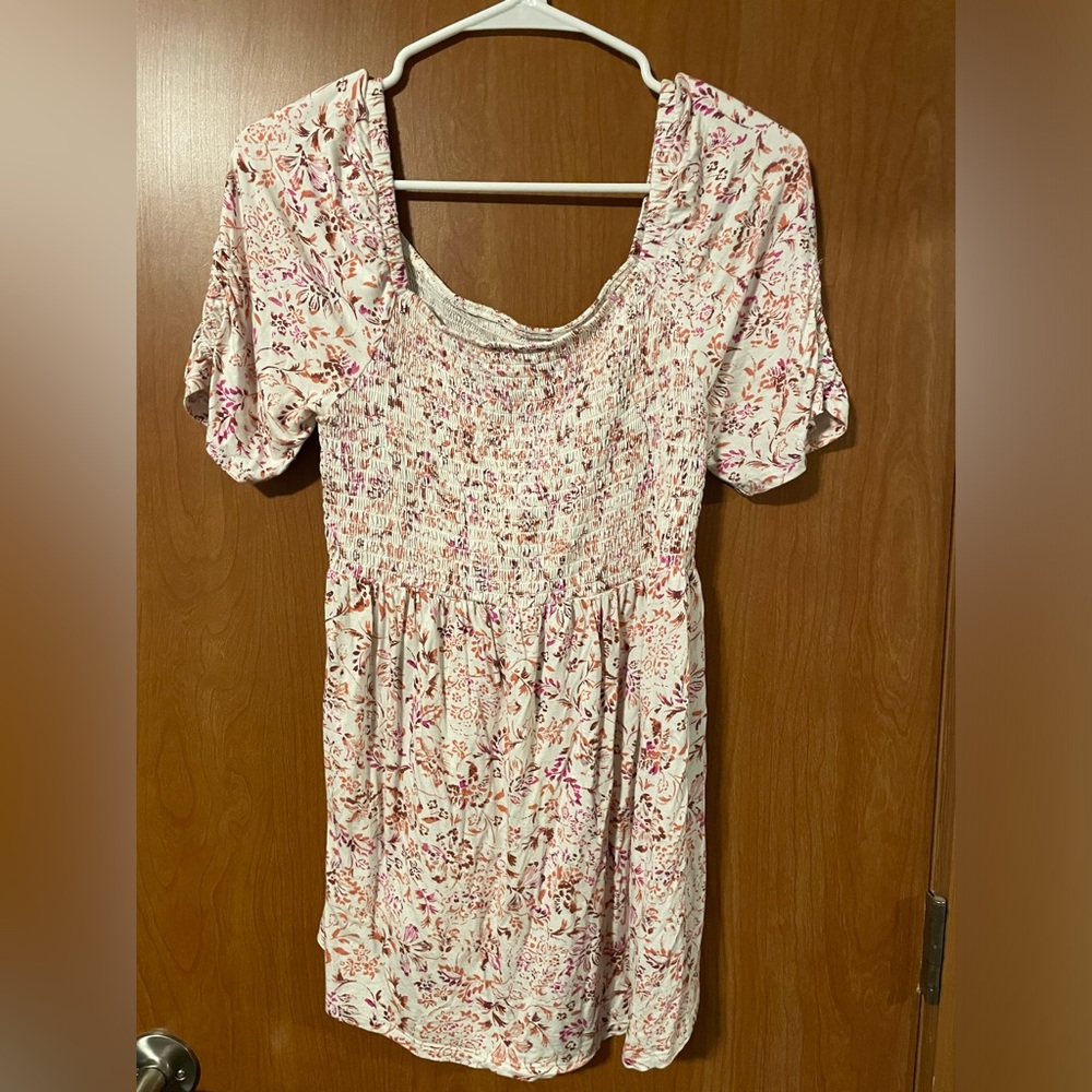 Isabel Maternity white and floral top size Medium